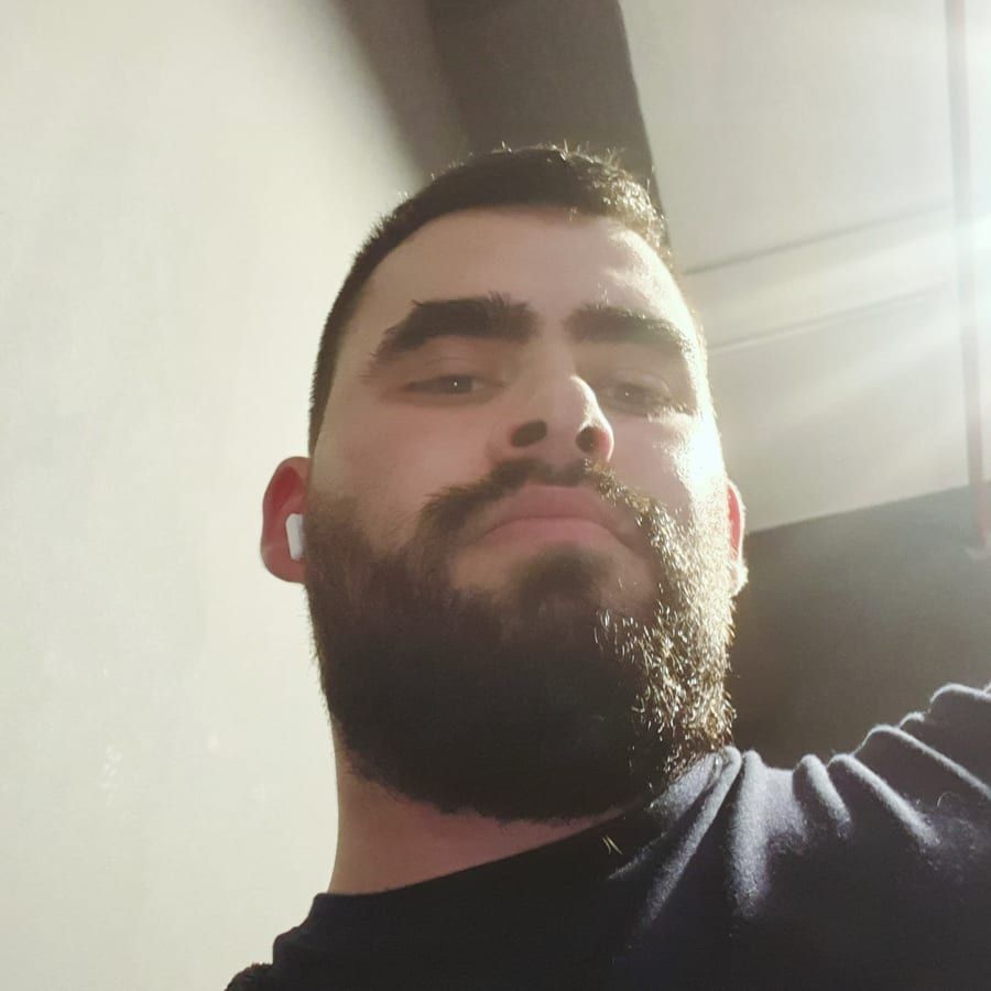 Profil de Yahel